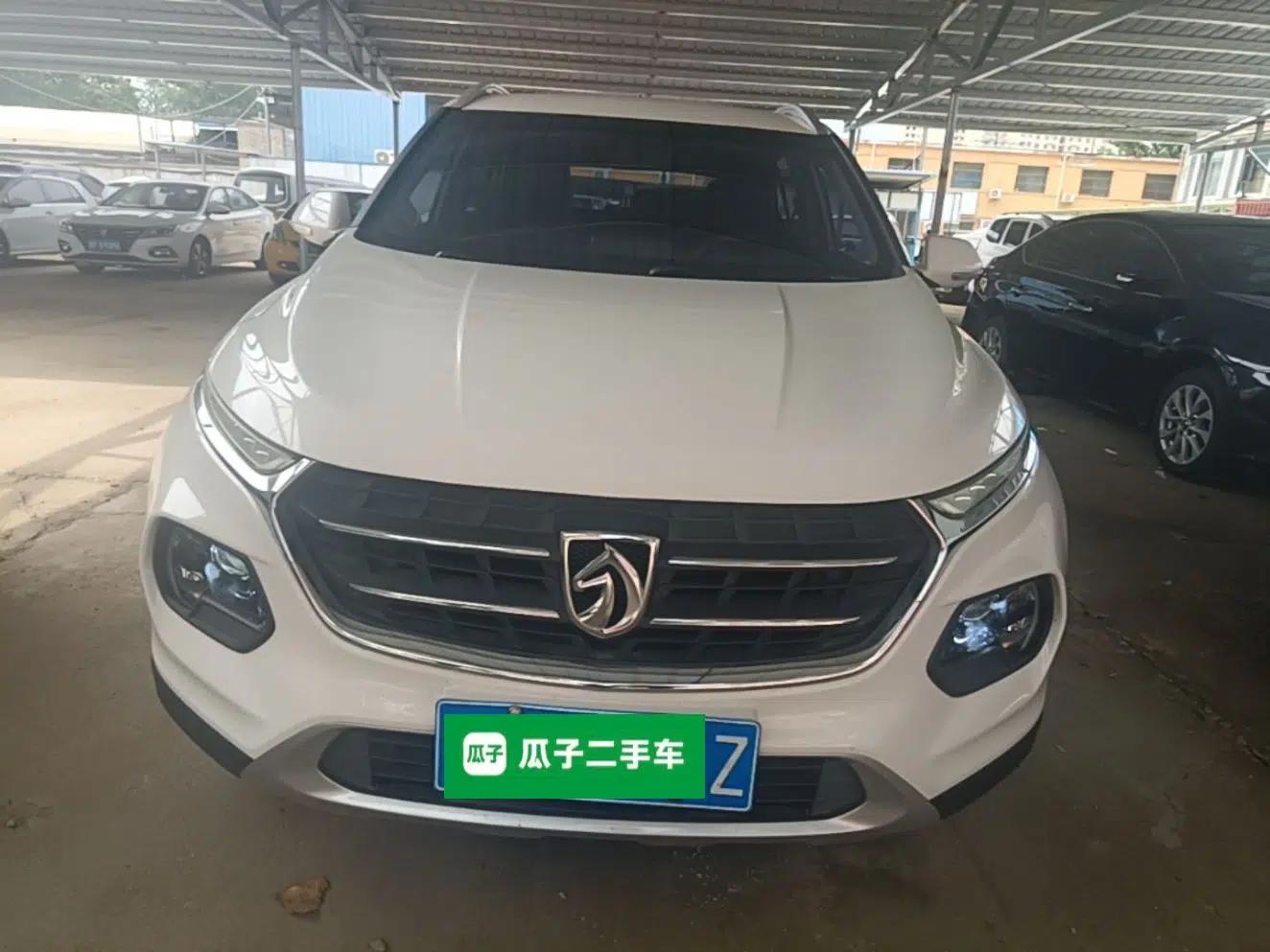 Baojun 510 2017 1.5L Manual Fashion Model — миниатюра 2