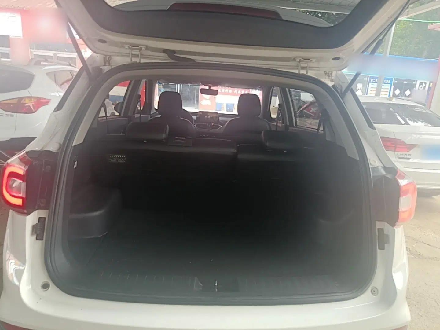Baojun 510 2017 1.5L Manual Fashion Model — миниатюра 27