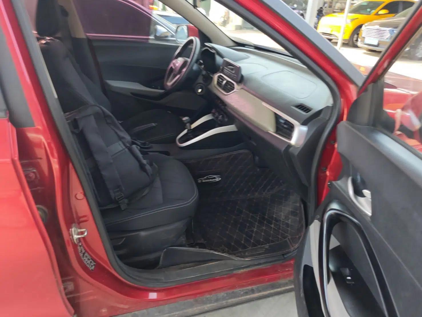 Baojun 510 2017 1.5L manual Comfort trim — миниатюра 19