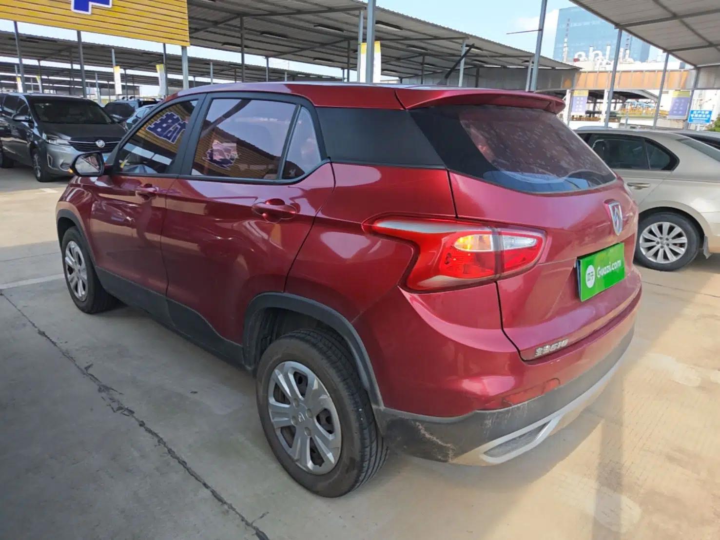 Baojun 510 2017 1.5L manual Comfort trim — миниатюра 4