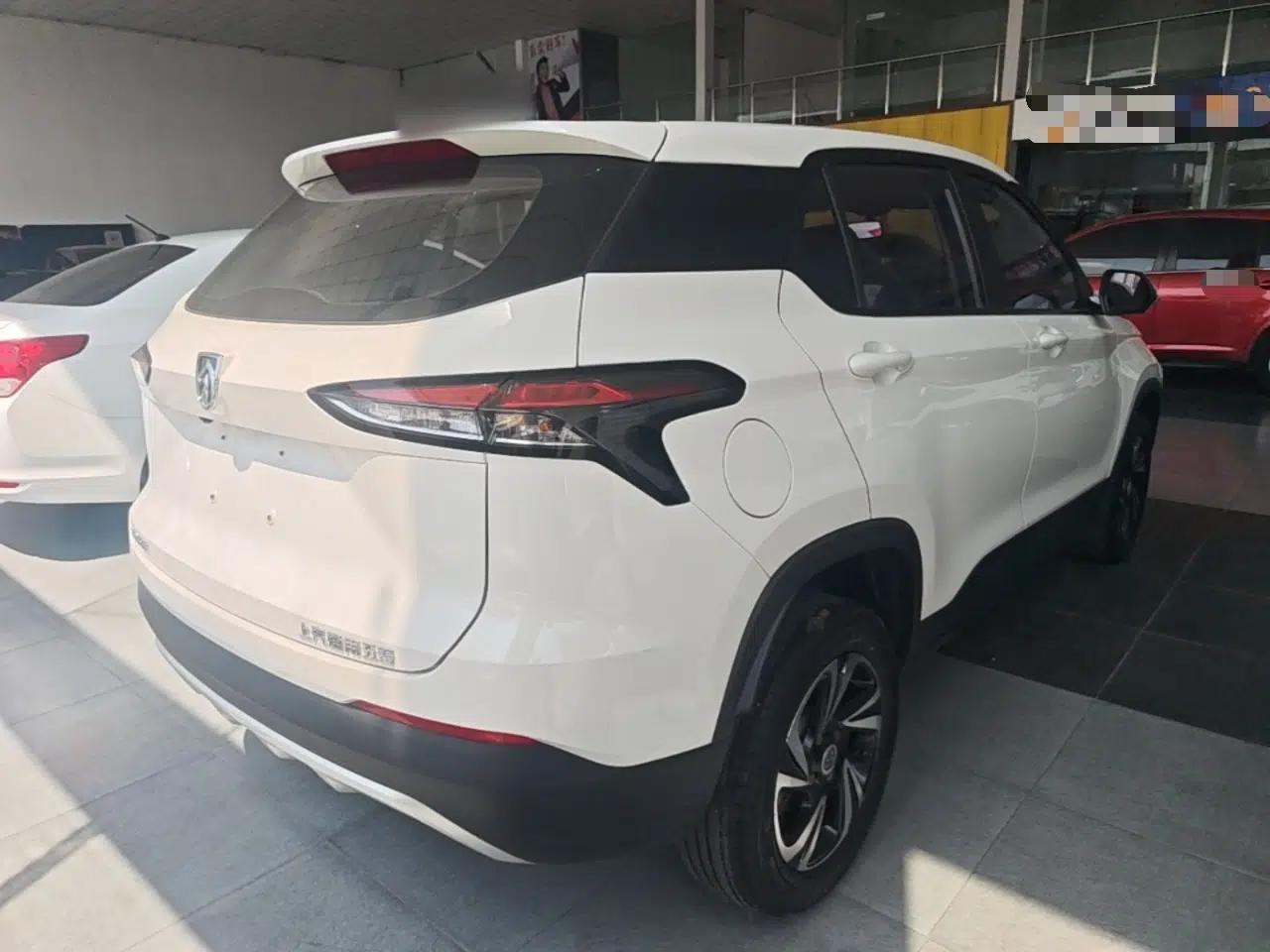Baojun 510 2021 1.5L Manual Jingxiang Edition — миниатюра 6