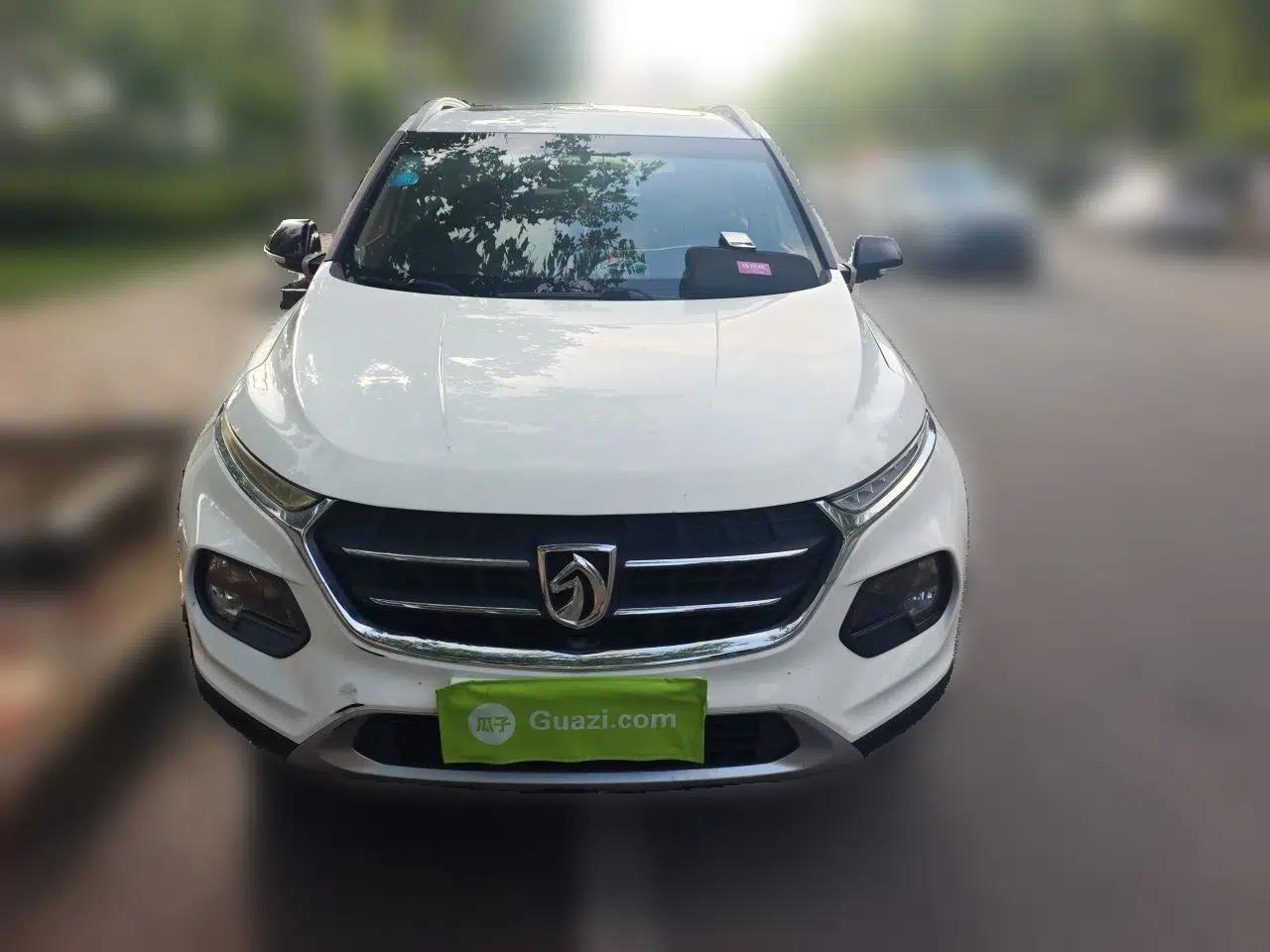 Baojun 510 2017 1.5L Manual Luxury Model — миниатюра 2