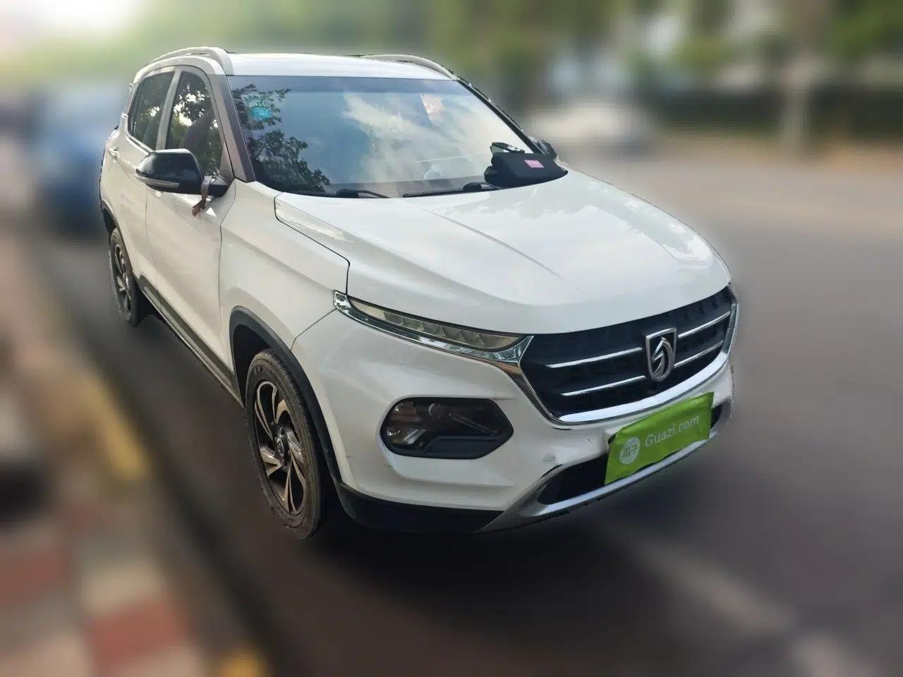 Baojun 510 2017 1.5L Manual Luxury Model — миниатюра 3