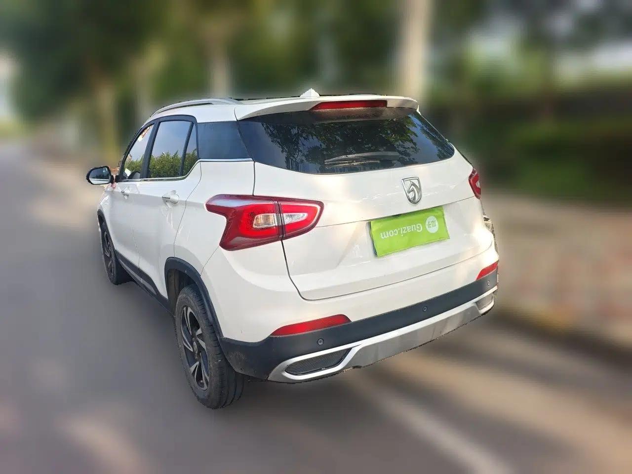 Baojun 510 2017 1.5L Manual Luxury Model — миниатюра 4