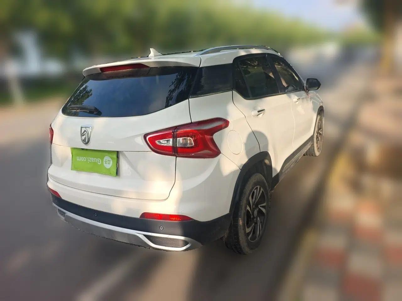 Baojun 510 2017 1.5L Manual Luxury Model — миниатюра 6