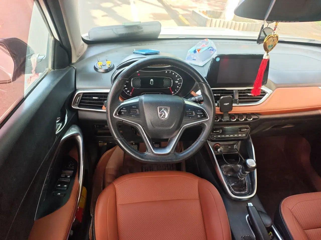 Baojun 510 2017 1.5L Manual Luxury Model — миниатюра 10