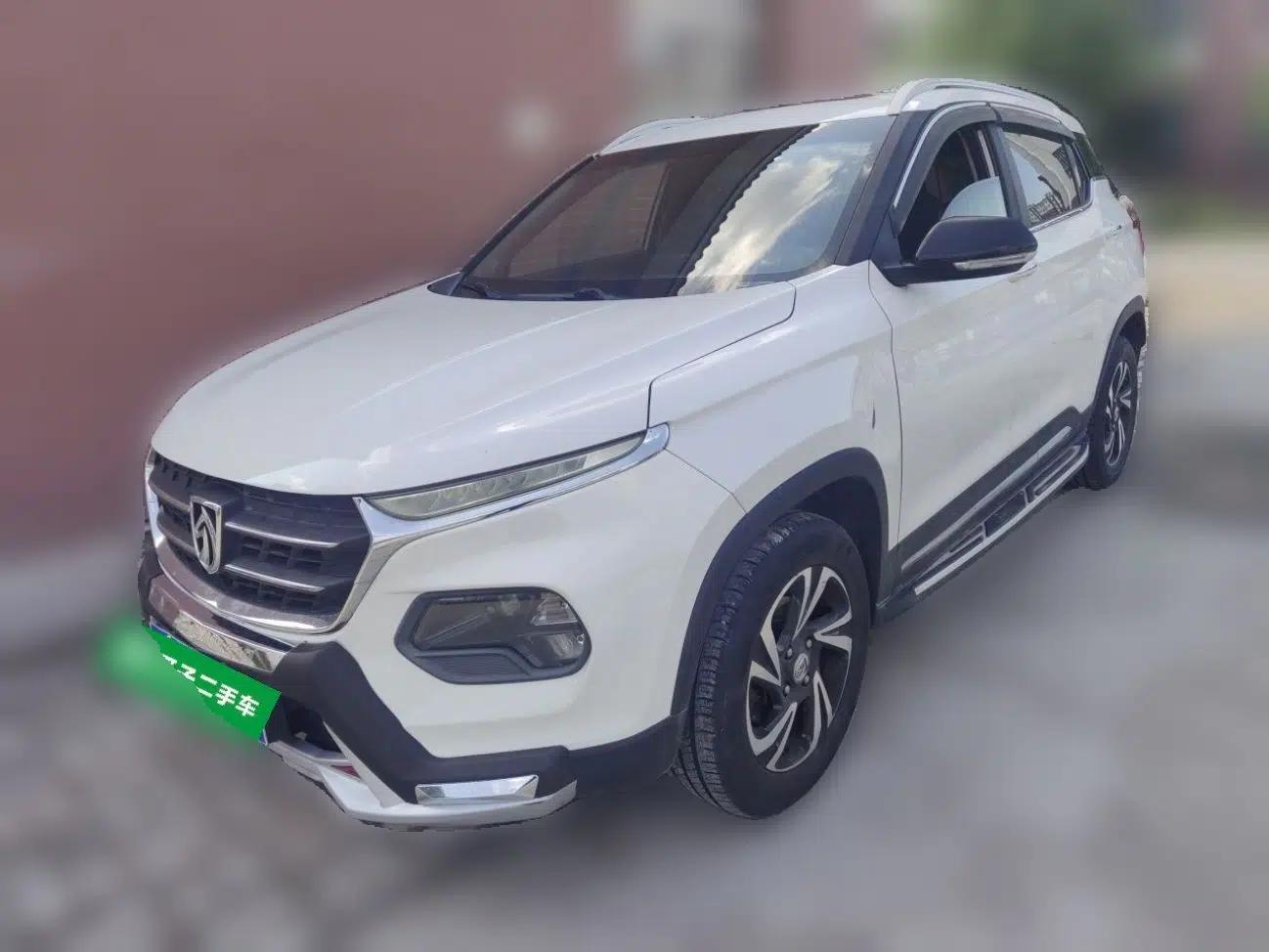 Baojun 510 2017 1.5L Automatic Luxury Model — миниатюра 1