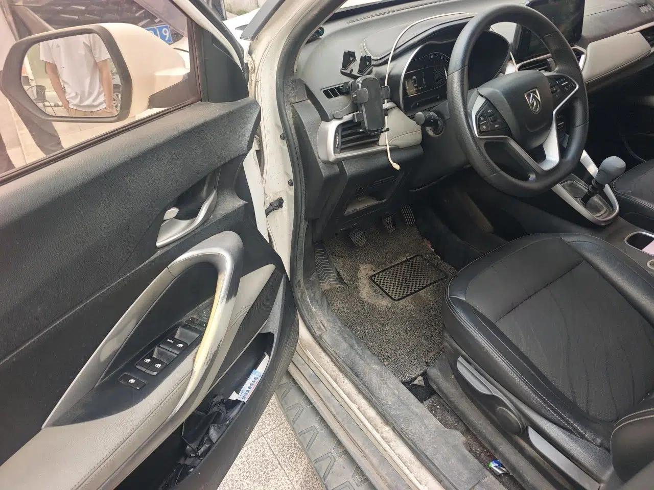 Baojun 510 2017 1.5L Manual Fashion Model — миниатюра 16