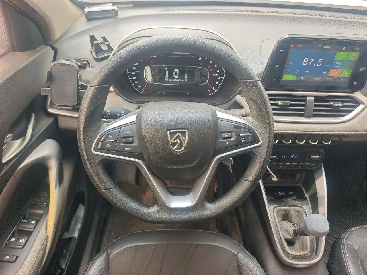 Baojun 510 2017 1.5L Manual Fashion Model — миниатюра 10