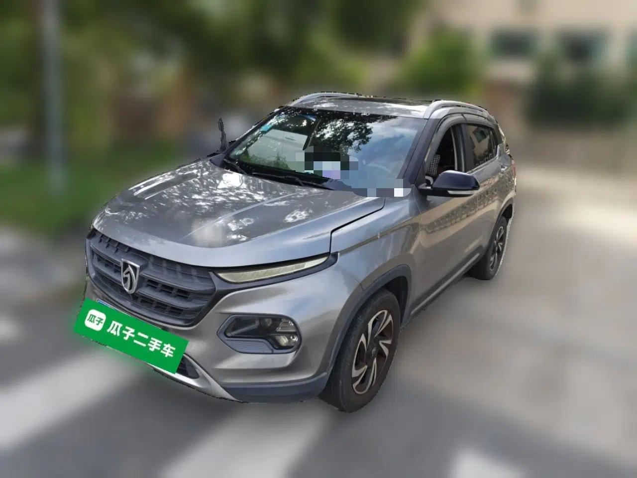 Baojun 510 2017 1.5L Manual Luxury Model — миниатюра 1