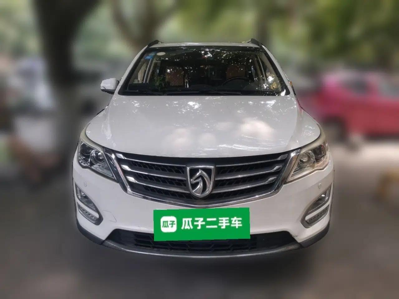Baojun 560 2016 1.8L Manual Luxury Edition — миниатюра 2
