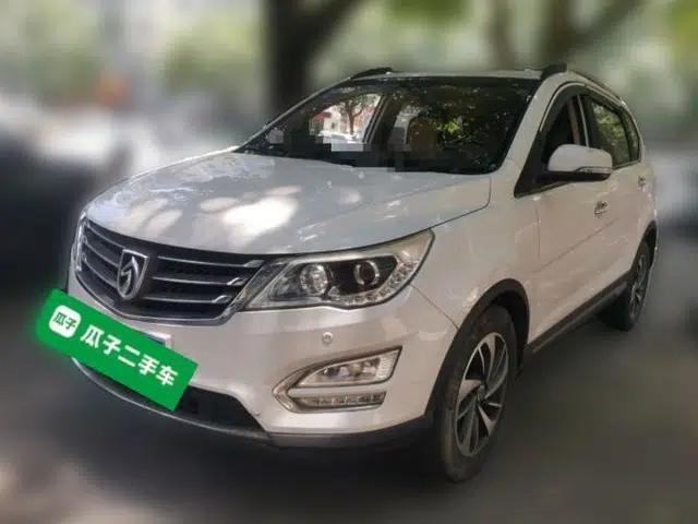 Baojun 560 2016 1.8L Manual Luxury Edition