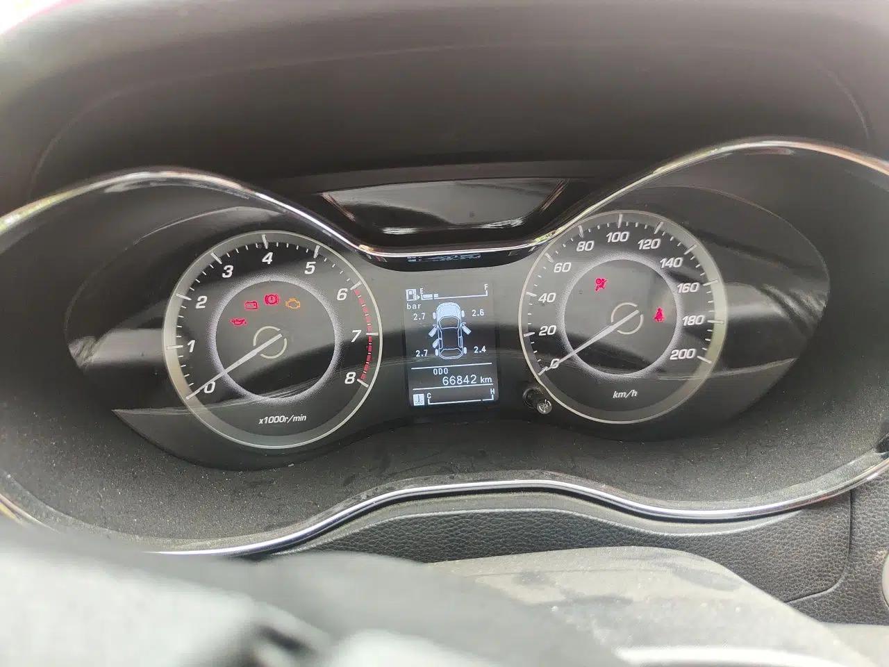 Baojun 560 2015 1.8L manual luxury version — миниатюра 11