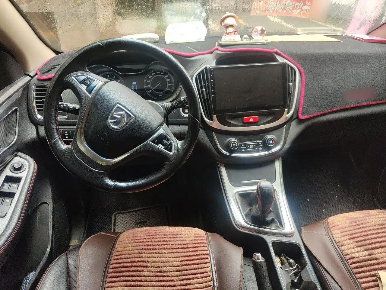 Baojun 560 2015 1.8L manual luxury version — миниатюра 9