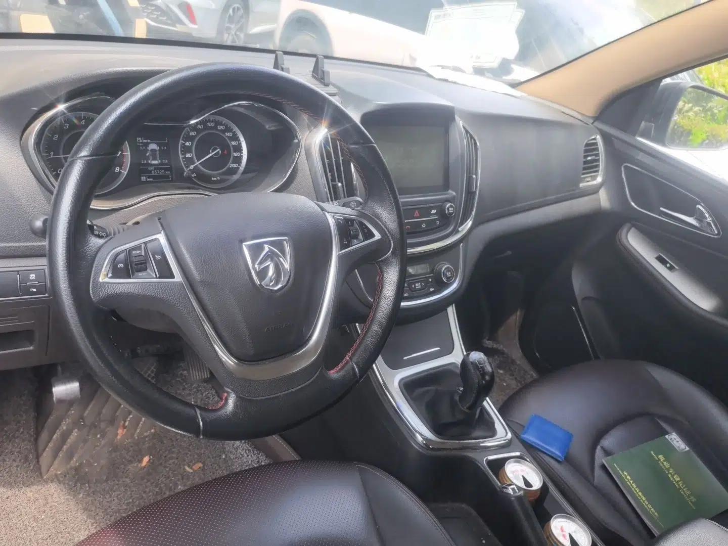 Baojun 560 2015 1.8L manual luxury version — миниатюра 9