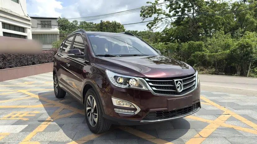 Baojun 560 2016 1.8L Manual Luxury Edition — миниатюра 3