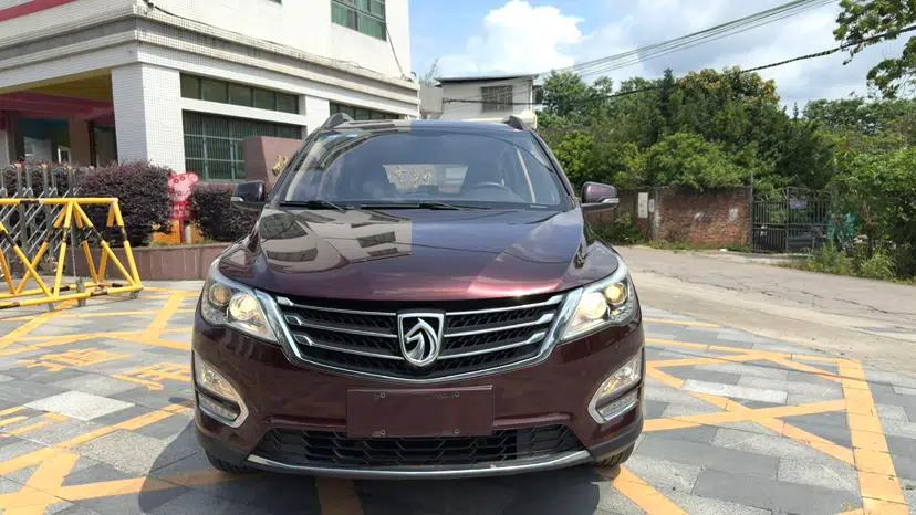 Baojun 560 2016 1.8L Manual Luxury Edition — миниатюра 5