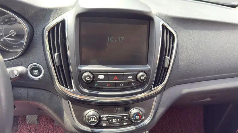 Baojun 560 2016 1.8L Manual Luxury Edition — миниатюра 8