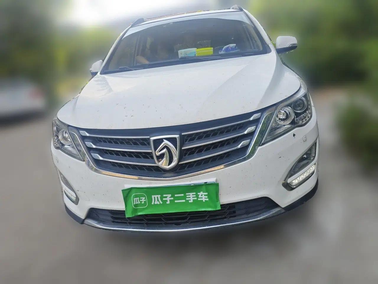 Baojun 560 2016 1.5T Manual Luxury Model — миниатюра 2