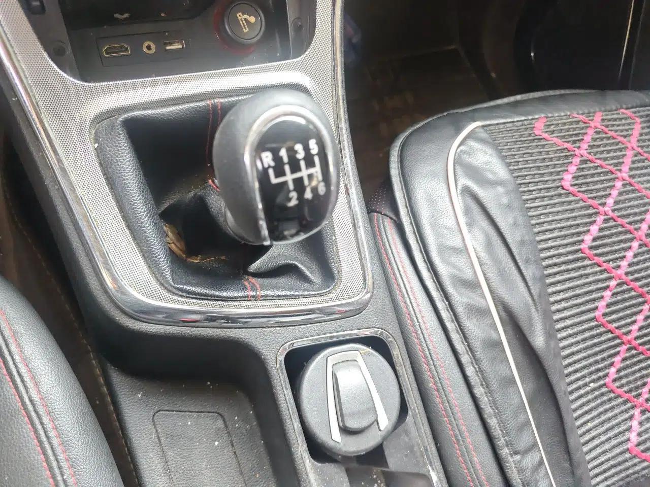 Baojun 560 2016 1.5T Manual Luxury Model — миниатюра 14