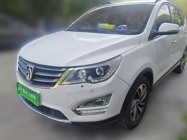 Baojun 560 2016 1.5T Manual Luxury Model