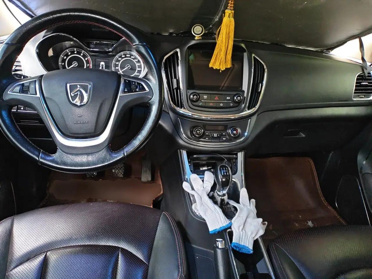 Baojun 560 2015 1.8L manual luxury version — миниатюра 9