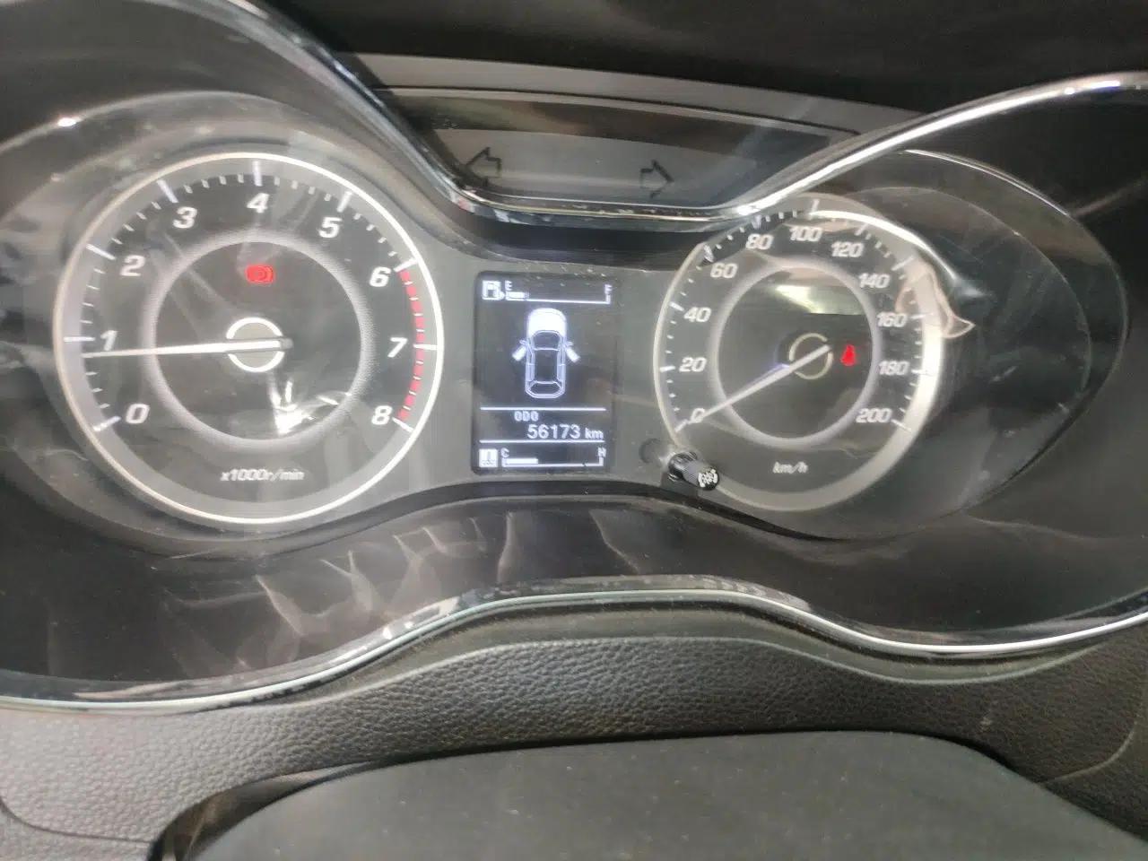 Baojun 560 2016 1.5T Manual Elite Edition — миниатюра 12