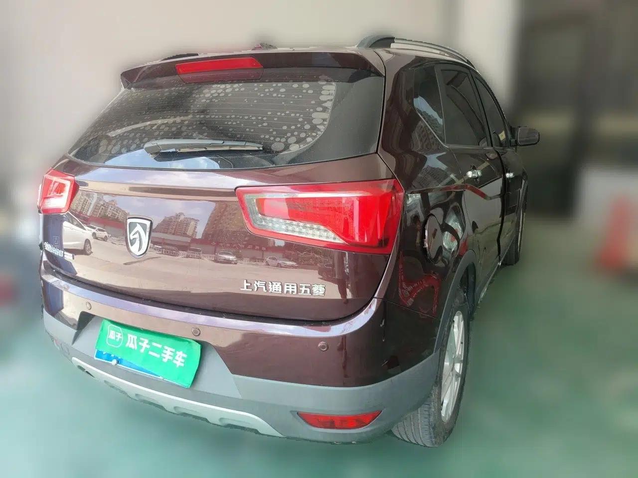 Baojun 560 2016 1.5T Manual Elite Edition — миниатюра 6