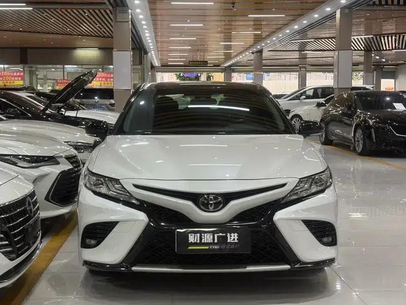 Camry 2018 2.5S Sport Edition — миниатюра 2