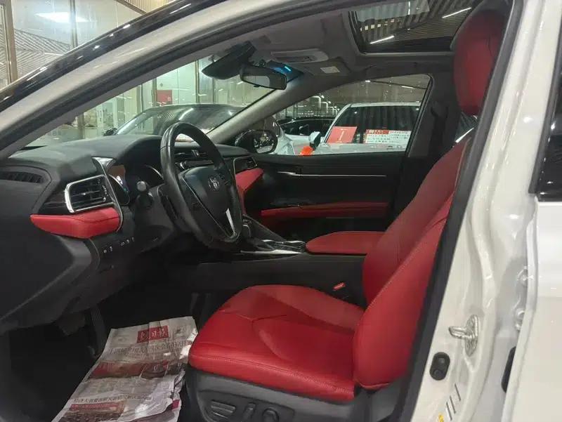 Camry 2018 2.5S Sport Edition — миниатюра 8