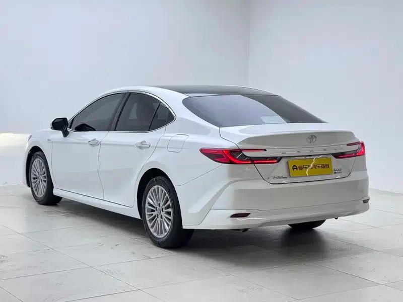 2024 Camry Hybrid 2.0HG Premium Edition — миниатюра 5
