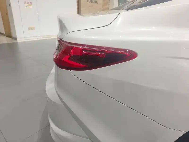 2024 Camry 2.0GVP Luxury Edition — миниатюра 7
