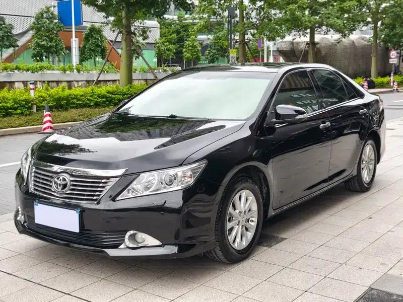 2012 Camry 2.5G Luxury Edition — миниатюра 1