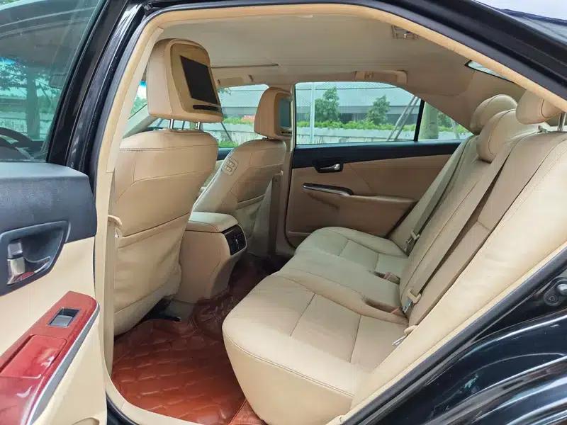2012 Camry 2.5G Luxury Edition — миниатюра 17