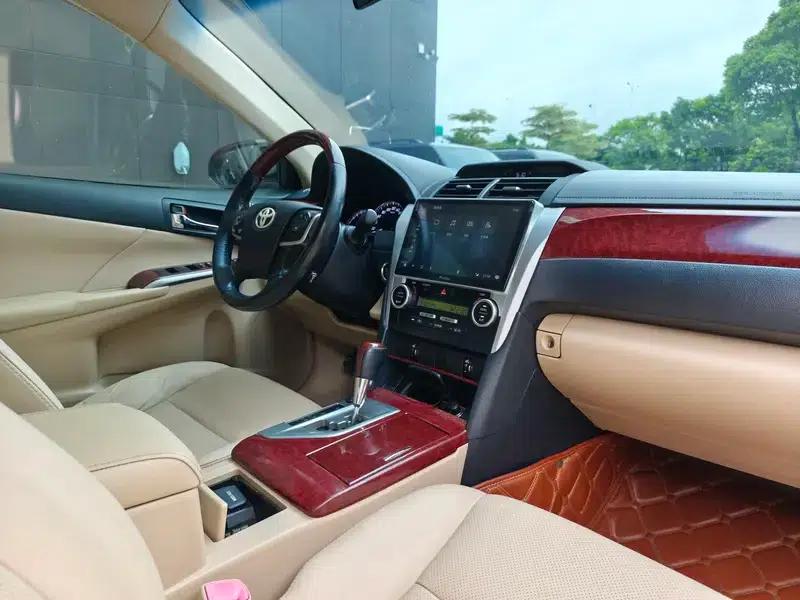 2012 Camry 2.5G Luxury Edition — миниатюра 10
