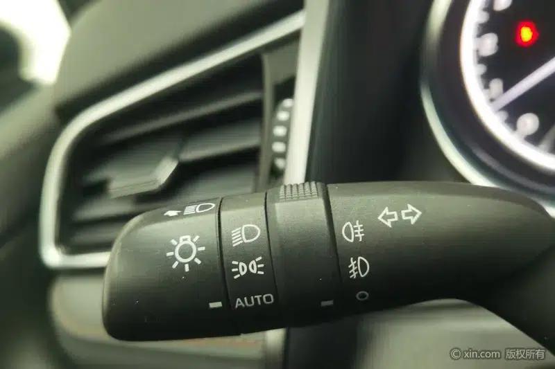 Camry 2019 2.5G Luxury Edition (China VI Emission Standard) — миниатюра 16