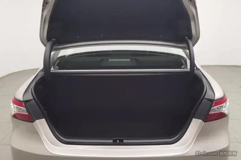 Camry 2019 2.5G Luxury Edition (China VI Emission Standard) — миниатюра 24