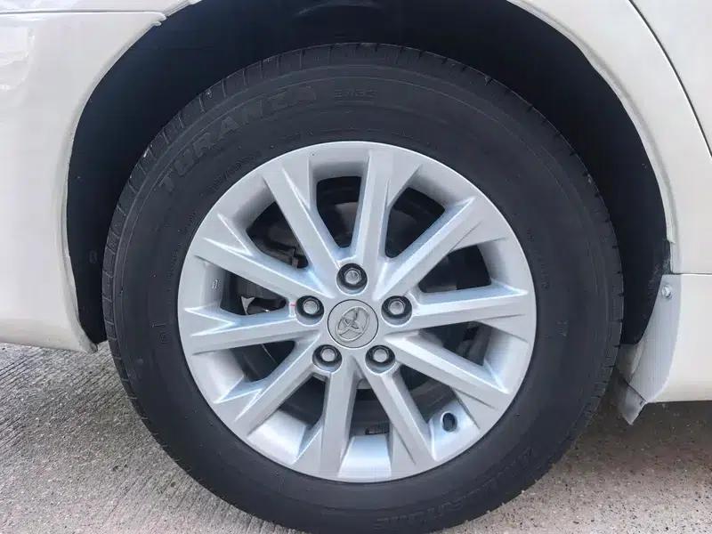 Camry 2015 2.0G Leading Edition — миниатюра 8