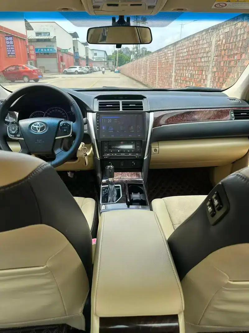 Camry 2016 2.0G 10th Anniversary Luxury Edition — миниатюра 11