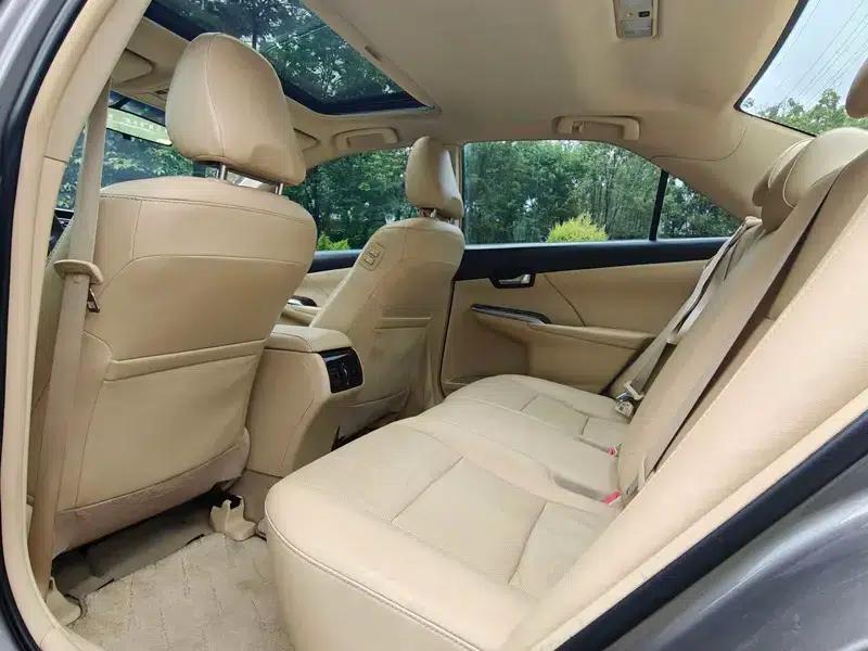 Camry 2015 2.0G Leading Edition — миниатюра 16