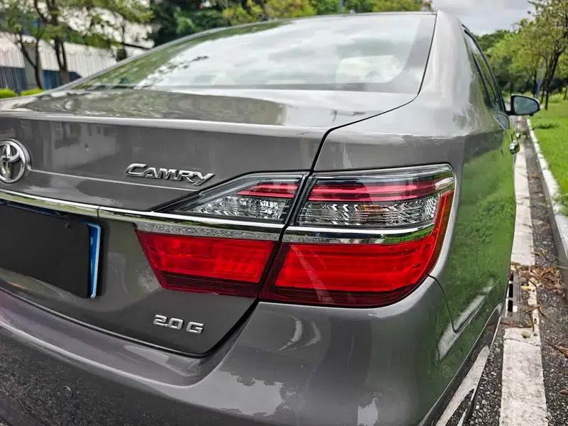 Camry 2015 2.0G Leading Edition — миниатюра 9