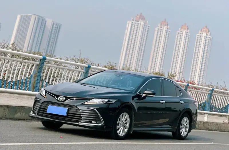 2021 Camry 2.0G Luxury Edition — миниатюра 1