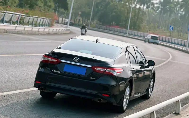 2021 Camry 2.0G Luxury Edition — миниатюра 7