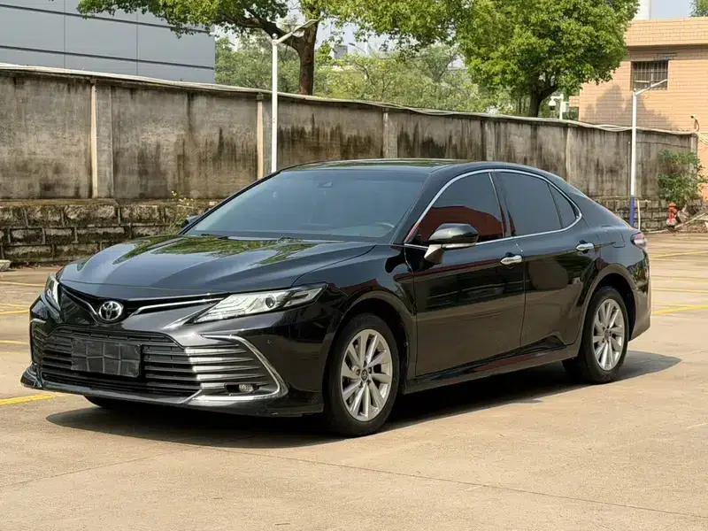 2021 Camry 2.0G Luxury Edition — миниатюра 1