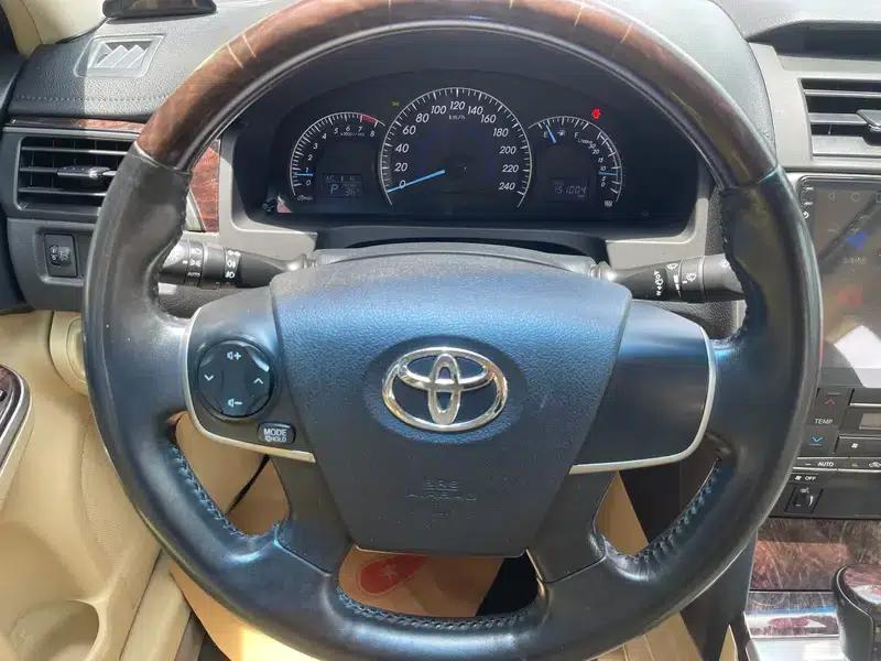 2015 Camry 2.0G Luxury Edition — миниатюра 11