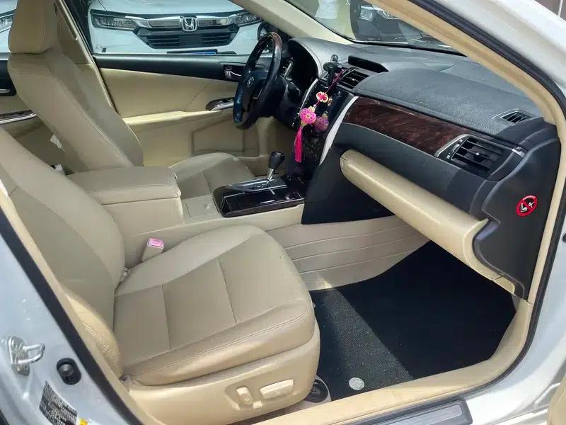 2015 Camry 2.0G Luxury Edition — миниатюра 8