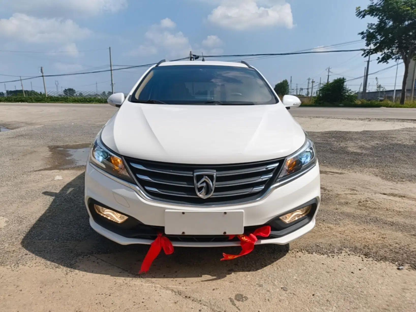 Baojun 310W 2017 1.5L Manual Fashion Model China V — миниатюра 2