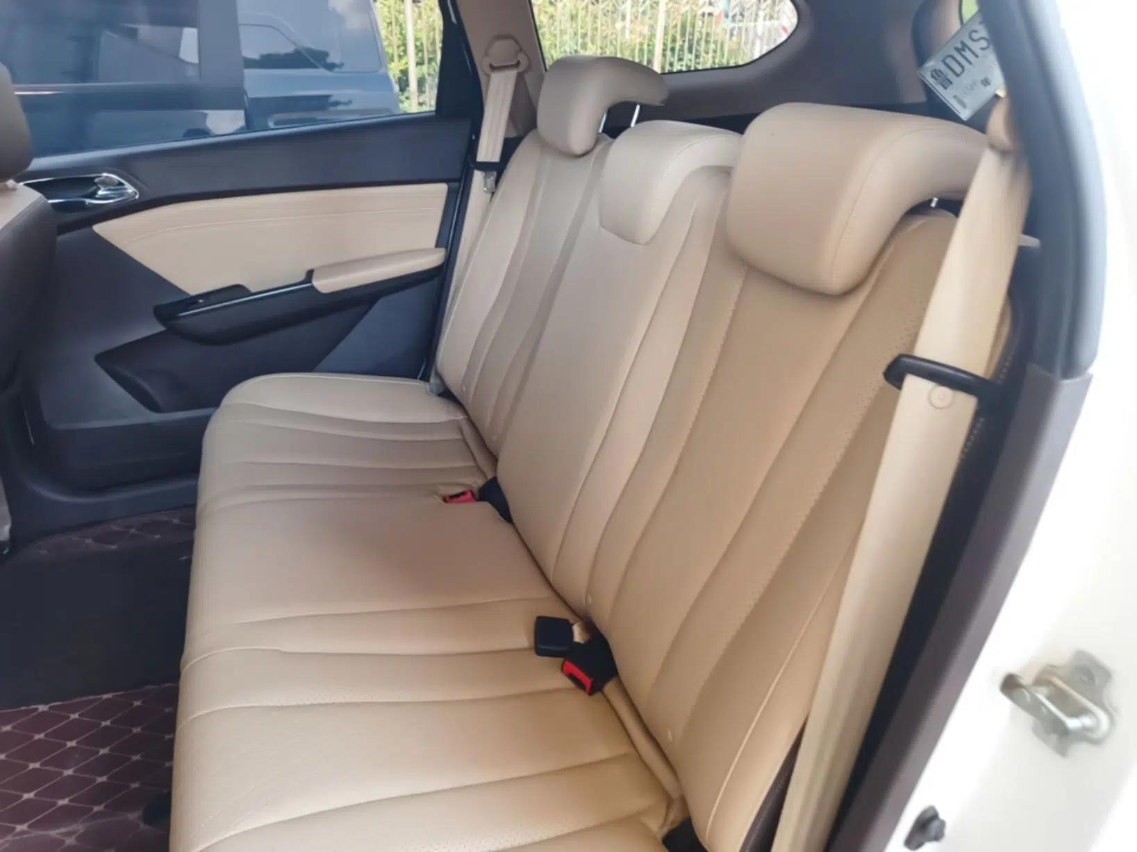 Baojun 310W 2017 1.5L Manual Fashion Model China V — миниатюра 20
