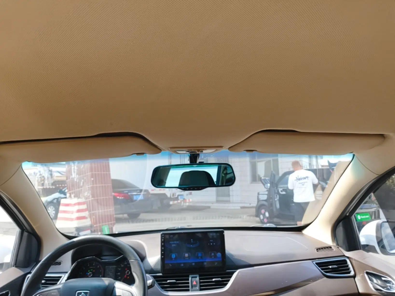 Baojun 310W 2017 1.5L Manual Fashion Model China V — миниатюра 21
