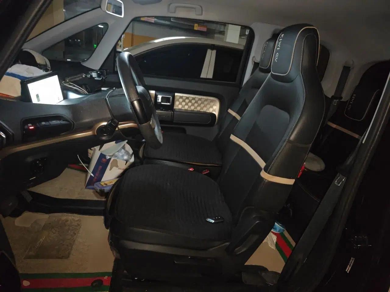 Baojun KiWi EV 2022 Artist Lite Edition Ternary Lithium — миниатюра 15